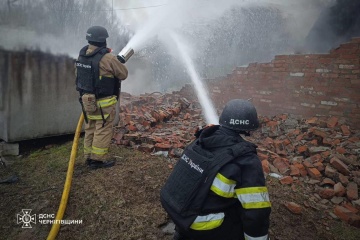 Region Tschernihiw: Kommunikations-, Energie- und Verkehrseinrichtungen beschossen