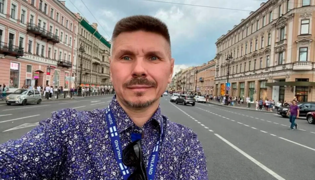 Le Kremlin mobilise des étrangers pour diffuser sa propagande auprès des enfants dans les territoires temporairement occupés