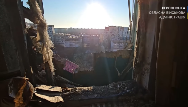 Russian attack on Kherson leaves one killed, others injured