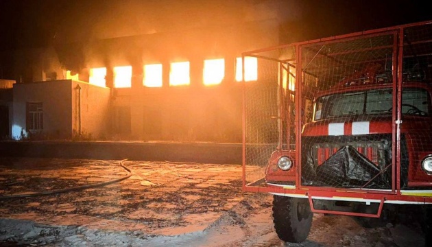 Російські війська за добу обстріляли Харків та сім населених пунктів області, двоє постраждалих