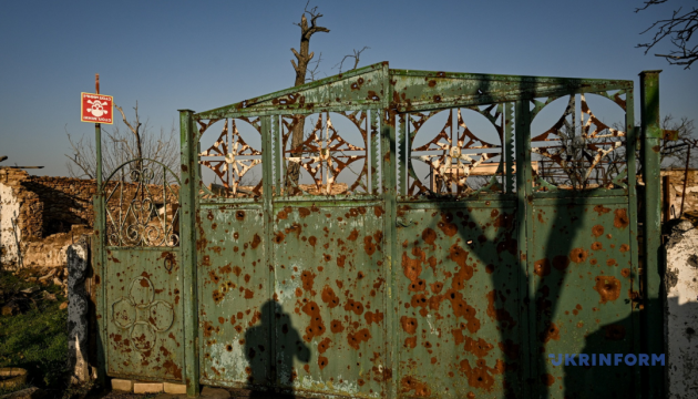 Guerre en Ukraine : deux civils tués, dont un prêtre, et sept blessés dans des bombardements russes sur la région de Kherson