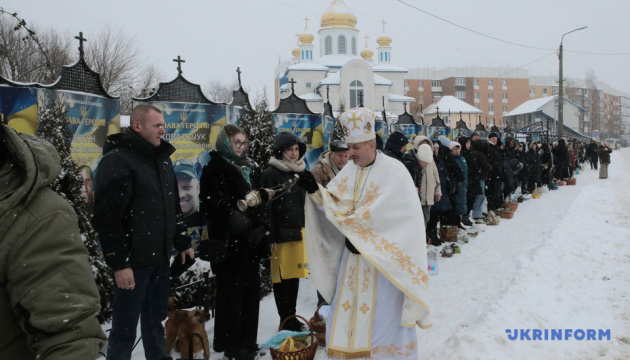 Водохреще: поліція не виявила порушень під час богослужіння на Київщині