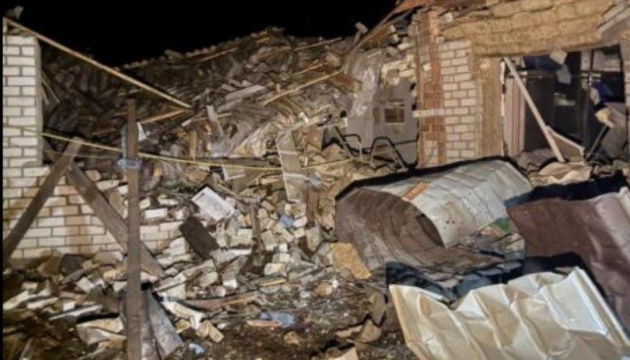 Russian forces drop glide bombs on village in Zaporizhzhia district; one killed, one injured