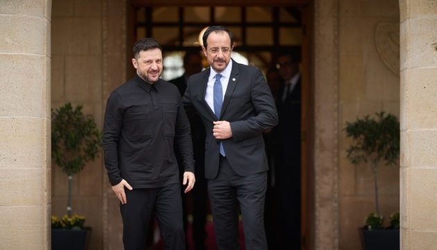 Зеленський зустрівся з президентом Кіпру