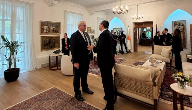 Вступ України до ЄС: Сибіга на Кіпрі обговорив відкриття переговорних кластерів