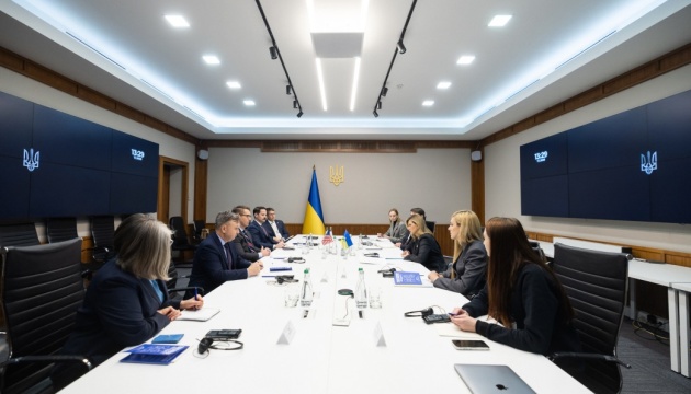 Допомогу вже отримали 848 дітей, яких повернули з окупації: Зеленська розповіла про реформу Better Care