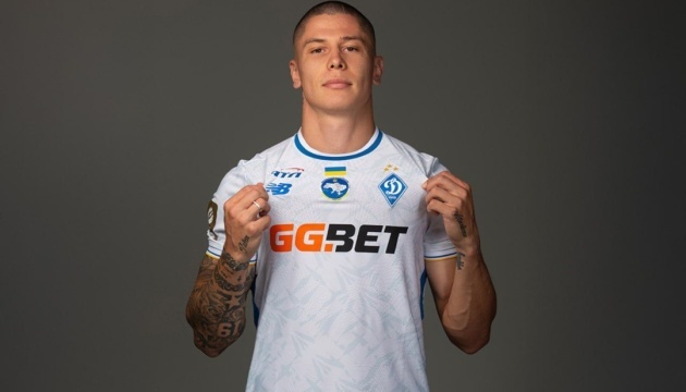 Денис Попов продовжив контракт із київським «Динамо»