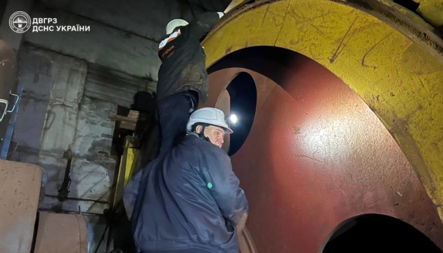 Сімох гірників евакуювали із шахти у Кривому Розі - ДСНС