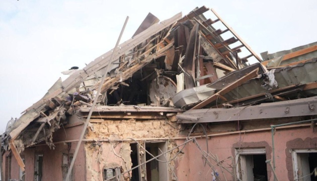 Ворог за добу 728 разів бив по Запорізькій області, поранена жінка