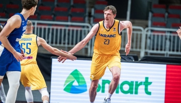 Баскетбол: Пустовий та Лень зіграли один проти одного в Іспанії