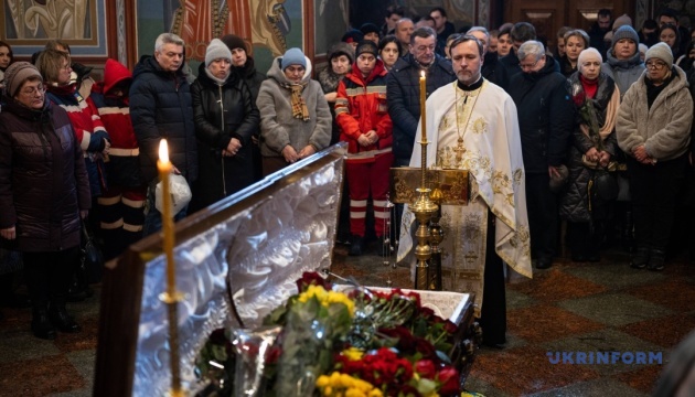 У Києві попрощалися із загиблим медиком Сергієм Смоляком / Фото: Данило Антонюк, Укрінформ
