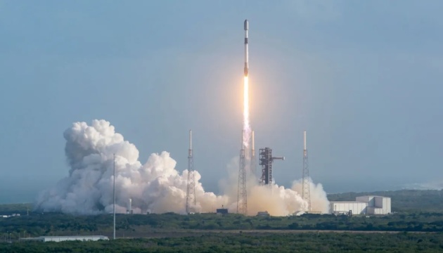 SpaceX відправила у космос іще 29 супутників Starlink