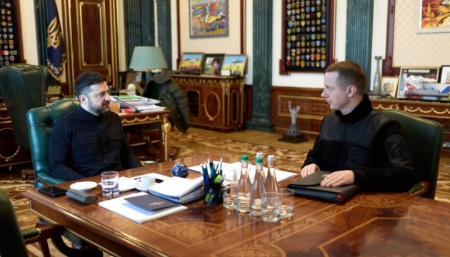 Зеленський - після доповіді розвідки: 20% суден тіньового флоту РФ зупинилися