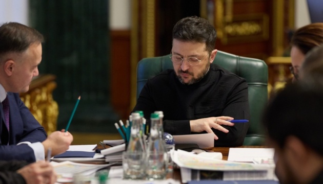 Gobierno revisará las normas de toque de queda durante el frío extremo