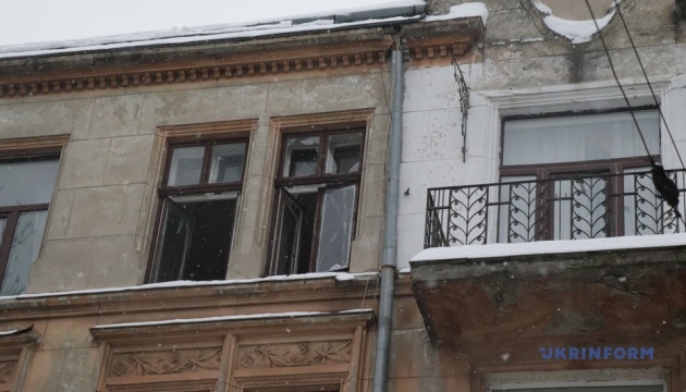 Guerre en Ukraine : Des sites classés à l’UNESCO endommagés à Lviv après une attaque russe