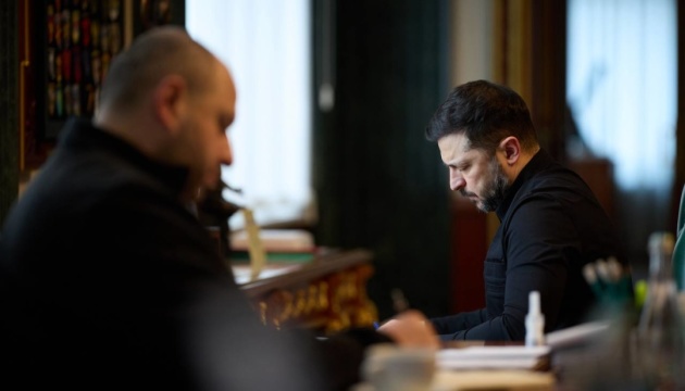 Selenskyj: Regierung übernimmt Aufsicht über Kyjiw, die Stadtverwaltung kommt nicht zurecht