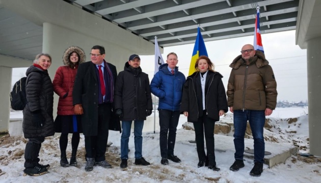На Київщині відремонтували ще один зруйнований на початку війни міст