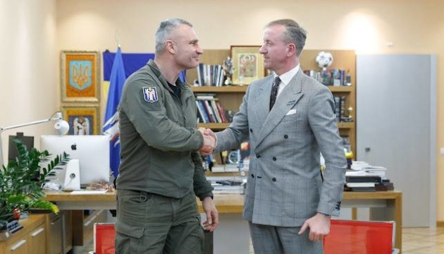 Kyjiw erhält von Deutschland noch zwei Mini-Heizkraftwerke 