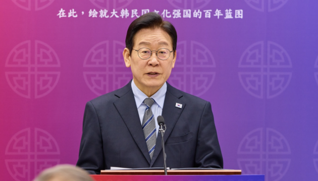 КНДР щороку виробляє ядерних матеріалів на 20 боєголовок - президент Південної Кореї