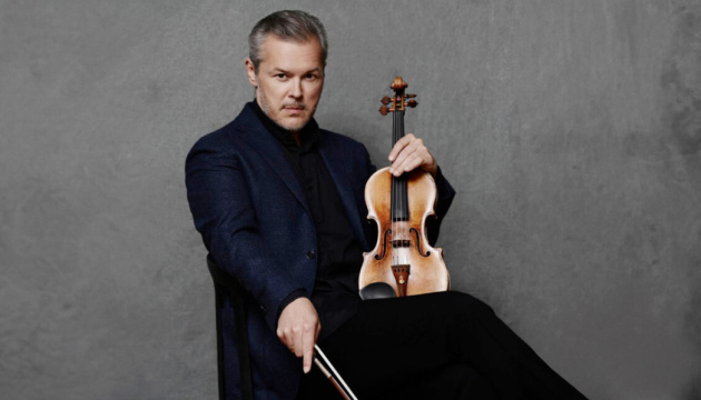 630_360_1763061086-156