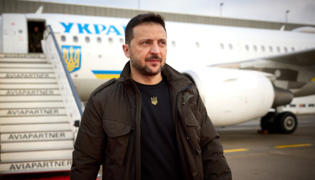 Zelensky arrives in Switzerland to participate in Davos forum