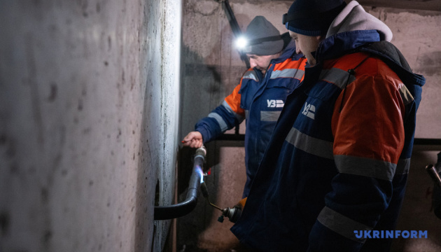 Залізничники допомагають повернути тепло в оселі киян - працюють 40 бригад