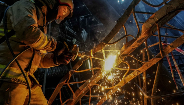 На Одещині енергетики заживили критичну інфраструктуру, понад 130 000 абонентів - без світла і тепла