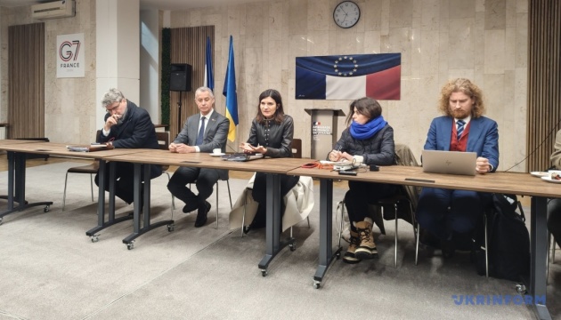 Підтримка України та Гренландії стосується захисту міжнародного права - міністерка-делегатка Франції