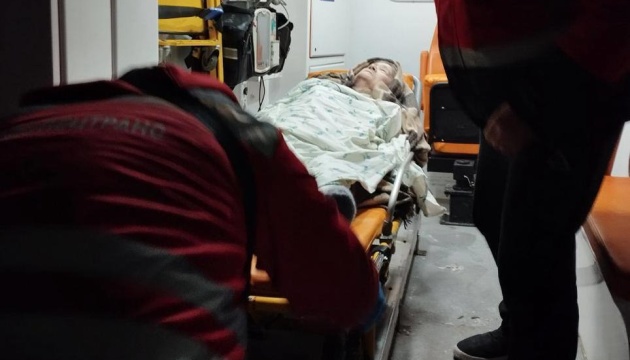 У Києві маломобільних жителів Деснянського району через відсутність опалення переміщують до пансіонатів