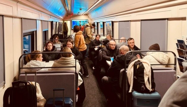 Укрзалізниця розгорнула пункт незламності у польському Холмі