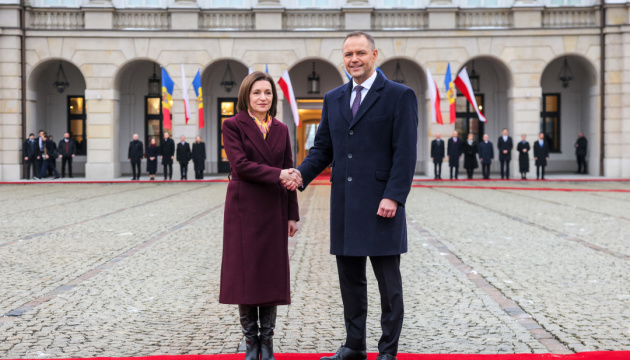 Польща підтримує Молдову, яка виходить з російської зони впливу - Навроцький
