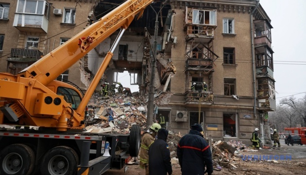 Зеленський - про нічну атаку: Росіяни цілились по енергетичній та іншій критичній інфраструктурі