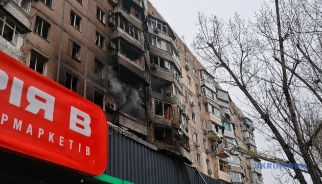 In Odessa Leiche einer Frau unter Trümmern des Hauses gefunden, Zahl der Todesopfer stieg auf drei