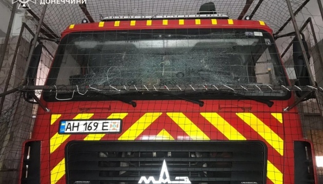 Russian drone hits Ukrainian firefighters in treacherous second strike