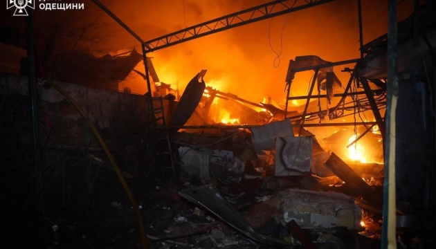 На Одещині вночі внаслідок атаки російських дронів постраждали троє людей