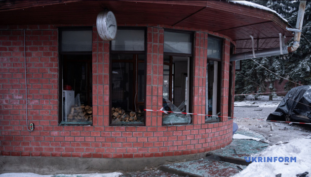 У Голосіївському районі Києва є пошкодження внаслідок атаки російських дронів