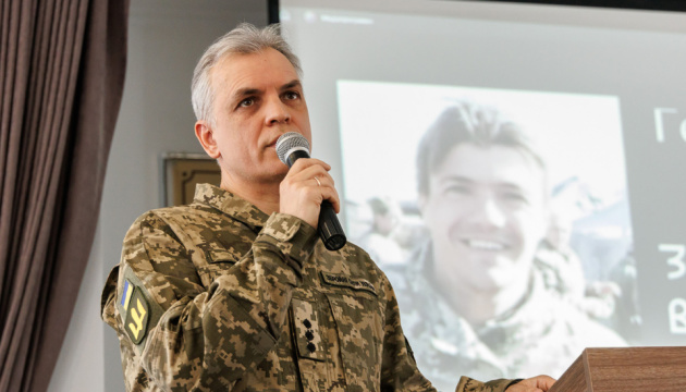 Військовий та письменник Олександр Гаврош розповів про першу зустріч пам'яті полеглих воїнів на Закарпатті 