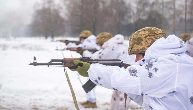 На фронті 157 зіткнень, на Покровському напрямку Сили оборони відбили майже 40 ворожих атак