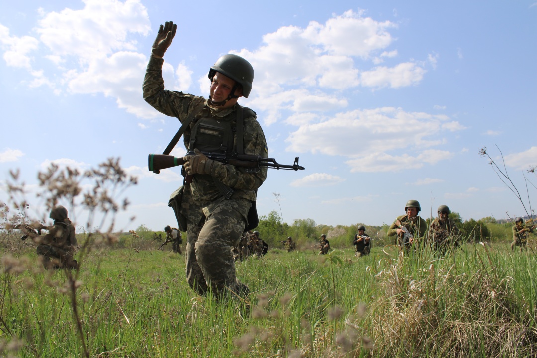 Військова підготовка в навчальному центрі Сухопутних військ