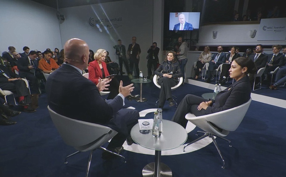 Вітакер вважає Китай і «агресивну Росію» найбільшими глобальними викликами для США