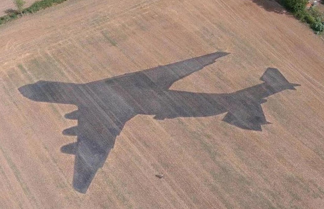 Тінь Мрії, створена на полі в Данії