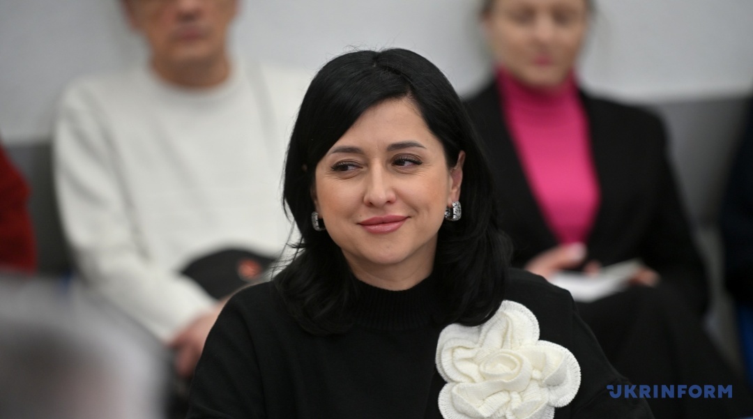 Неллі Яковлєва