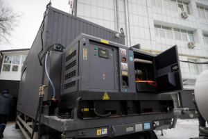 Три столичні лікарні отримали мобільні дизельні котельні