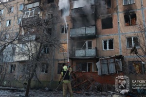 Атака дрона по багатоповерхівці у Харкові: вже відомо про п'ятьох постраждалих
