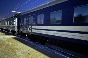 Укрзалізниця розмістила в Харкові та Києві вісім «Вагонів незламності