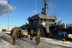 Естонія затримала контейнеровоз із російським екіпажем за підозрою в контрабанді