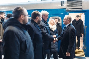 Туск розпочав візит до Києва