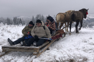 Як військові на реабілітації каталися засніженими горами Буковини