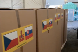 Чеська ініціатива відправила вантаж з генераторами для Києва