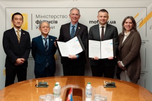 Мінфін та Світовий банк підписали угоду про грант на $690,8 мільйонів від Японії та Канади